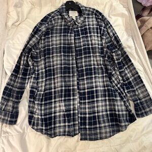 St Johns Bay Navy and White Plaid Button Down Shirt